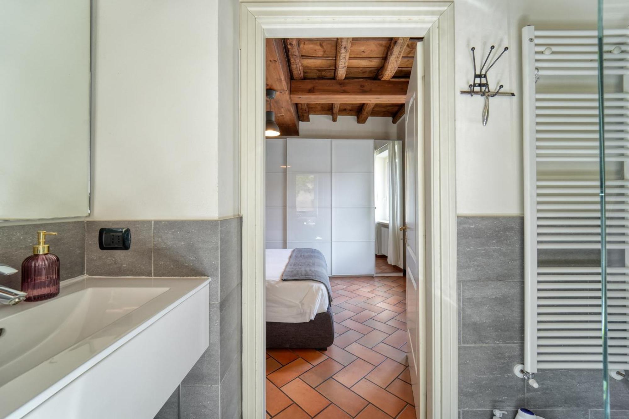 チェルノッビオCasa Di Miloアパートメント エクステリア 写真